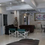 Connaught Guest House 康乐民宿